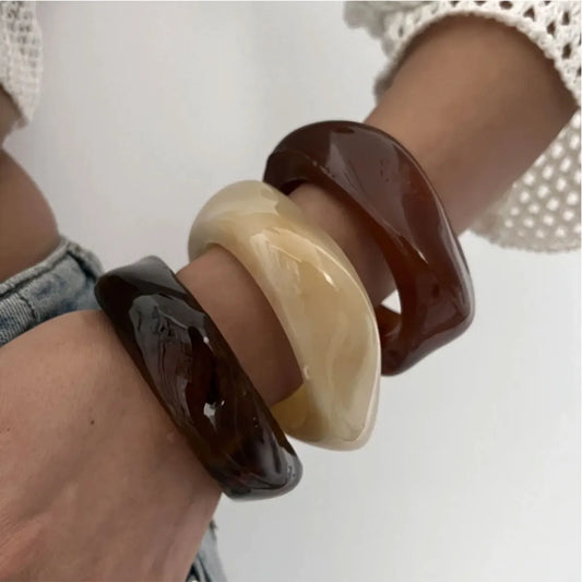 Vintage Resin Bangle